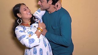 Indian Puja Bhabhi delivers intense sensual diwali hardcore blowjob pleasure