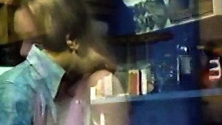 Close up fuck girl in big cock