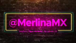 Merlinamx - Big-breasted woman masturbating until she orgasms and touching her breasts in her room
