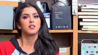 Naughty Latina gets penalized for shoplifter