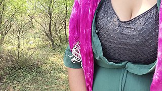 18 Year Old Girlfriend Fucked First Time in Jungle Outdoor Hindi Sex Video