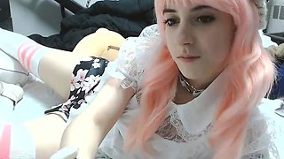 Amateur Webcam Teen Masturbates And Teases