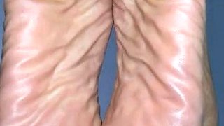Sexy Nelly’s Clips - Degraded Under Soft Sexy Soles