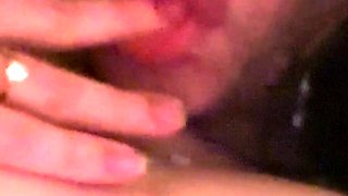 SUNT IVONE CRISTINA ȘI ÎȚI ARĂT PIZDA DE APROAPE