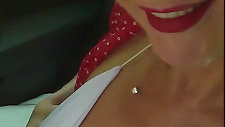 Squirting's on the Way to the Beach