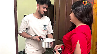Pados Wali Bhabhi Kai Doodh ka Chakkar Indian Desi Bhabhi Fingering Cumshot Mature Pornstar HD Sex Video