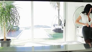 Hentai Stepmom Hates Stepsons Hotel Cumshot