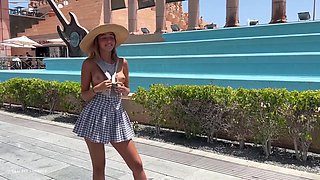 Sideboob Top And A Shirt - Agatha Vega