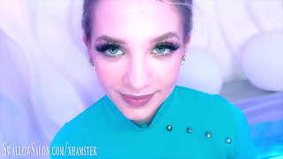 Becky Summer visits the Swallow Salon