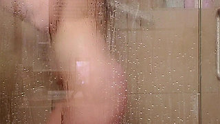 Shower Peepshow
