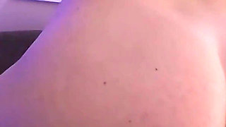 Cowgirl with a Big Ass Rides a Dick!