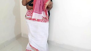 (badi Behan Ko Chudai Apni Chut Bhai) Indian Desi Hot Stepsister Cheats On Husband And Fucks With Stepbrother