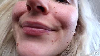 Perfect Body Babe's POV Encounter Sparks Intense Heat