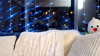Beautiful brunette with big boobs jerk off instrucions