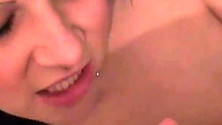 Mouth Velvet on the Women's Toilet