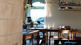 Hot MILF Rachael Cavalli and her step-sis Bunny Madison get wild with Jill Kassidy and her step-bae, Codi