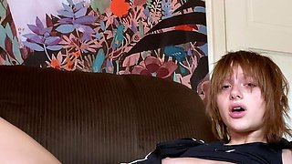 Beauty small tit amateur teen masturbating her shaved pussy