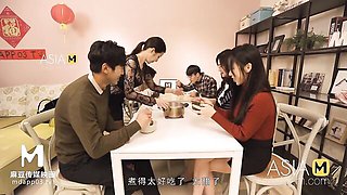 No sex boob service with a gorgeous long-legged Asian beauty