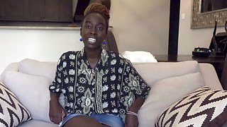 This EBONY AMATEUR brought a resume and a bikini