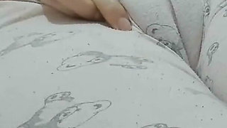 Camel Toe- Puffed Pussy- Swollen Pussy- Big Pussy- Turkish MILF- Turkish Porn- Pajamas